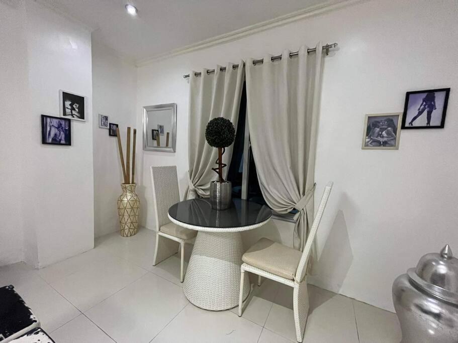 Kandi Big 1 Bedroom King Bed, Free Housekeeping, Wi-Fi Angeles Exterior photo